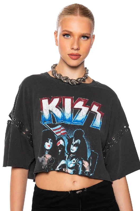 KISS STUDDED CROPPED BAND T SHIRT