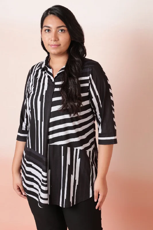 Monochrome Black Printed Centre Pleat Top