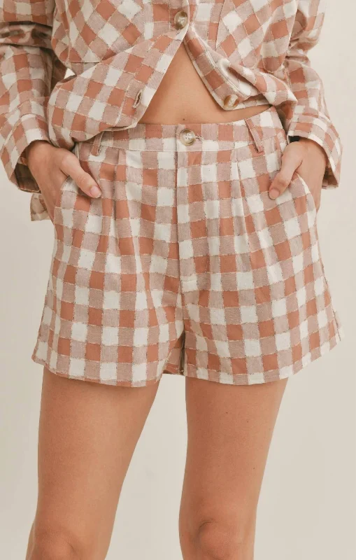 Texas Checkered Shorts In Brown Gingham